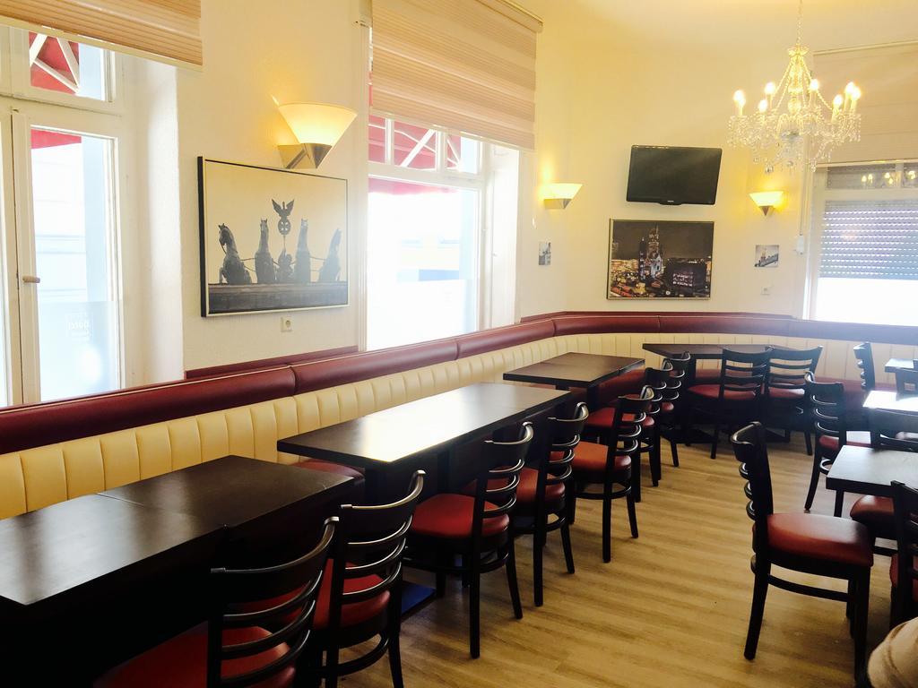 Hotel Altstadt Spandau Seeburg  Екстериор снимка
