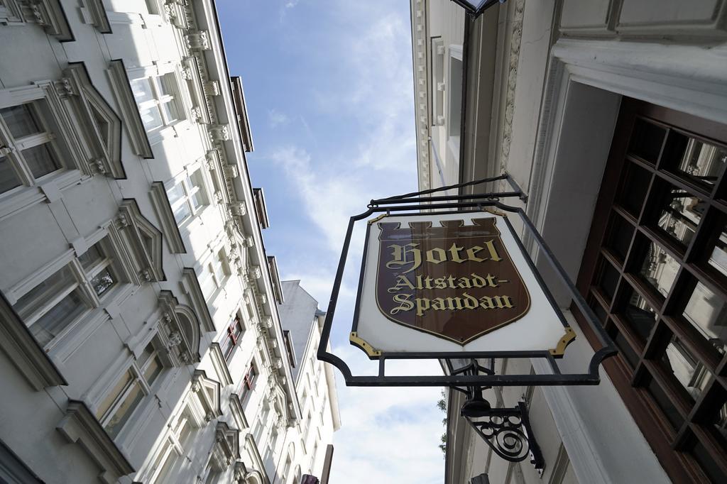 Hotel Altstadt Spandau Seeburg  Екстериор снимка